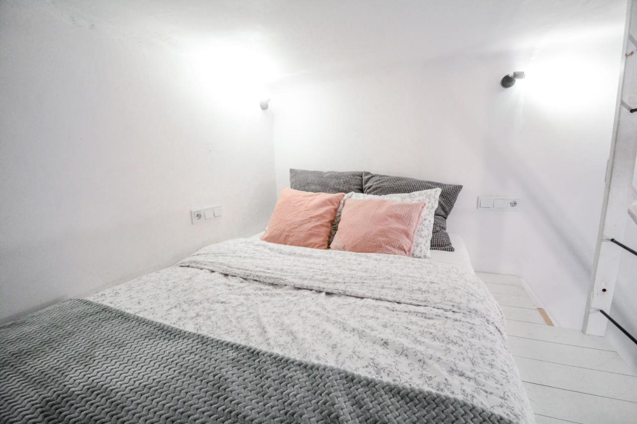 Maisonette,1315378840:JPEG